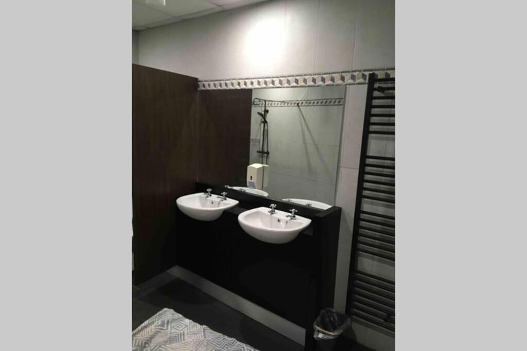 The Loft @ Clifden Bay Apartments Bagian luar foto